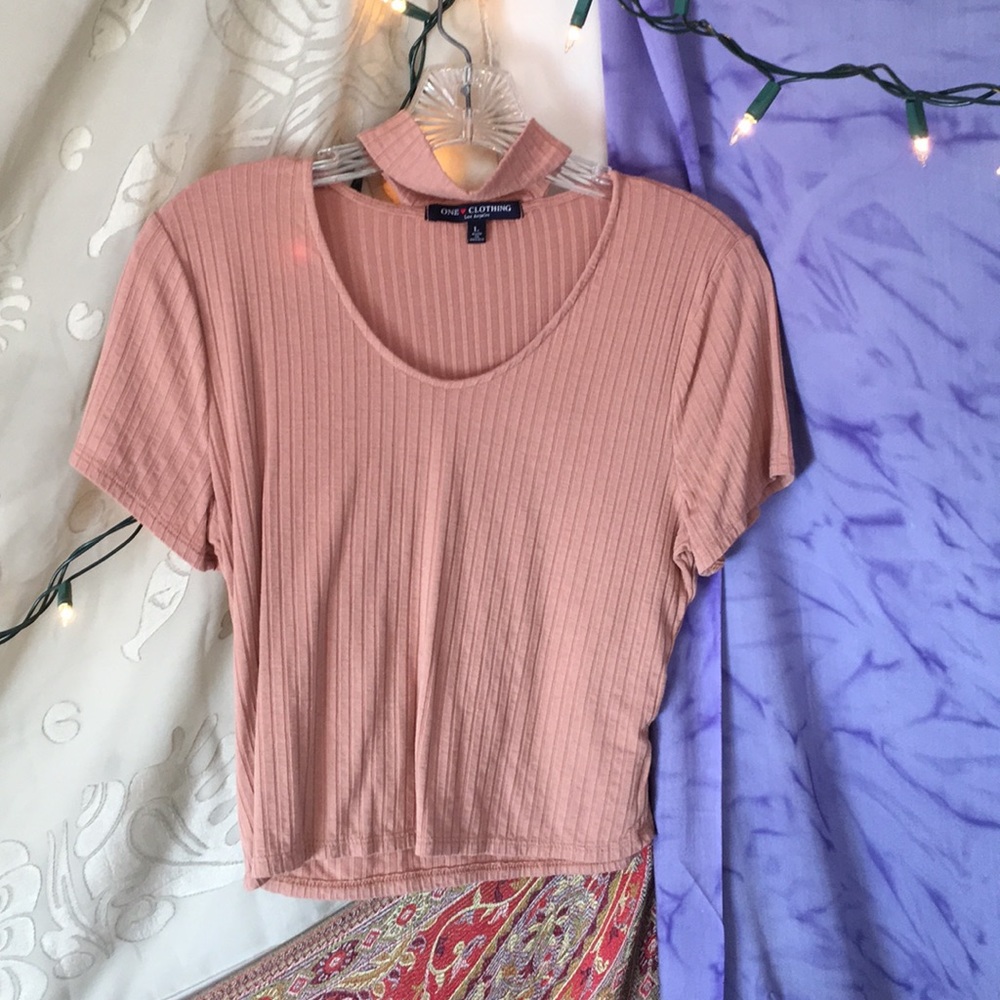 cropped collared peach tee